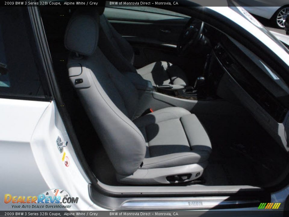 2009 BMW 3 Series 328i Coupe Alpine White / Grey Photo #5