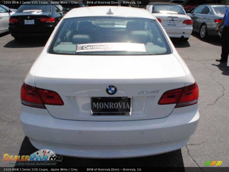 2009 BMW 3 Series 328i Coupe Alpine White / Grey Photo #9