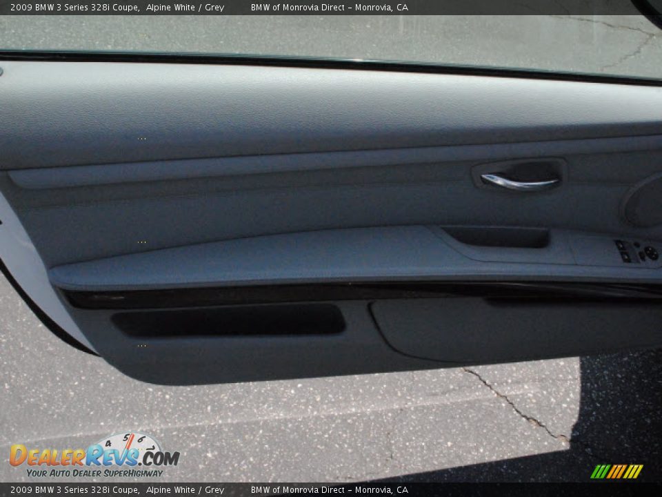 2009 BMW 3 Series 328i Coupe Alpine White / Grey Photo #16