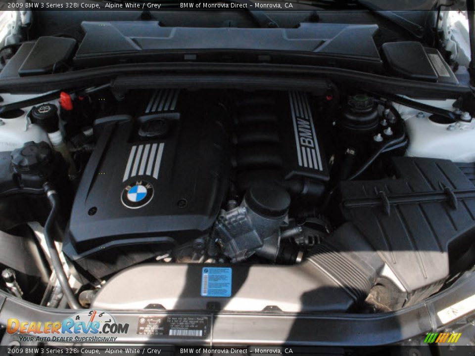 2009 BMW 3 Series 328i Coupe Alpine White / Grey Photo #17