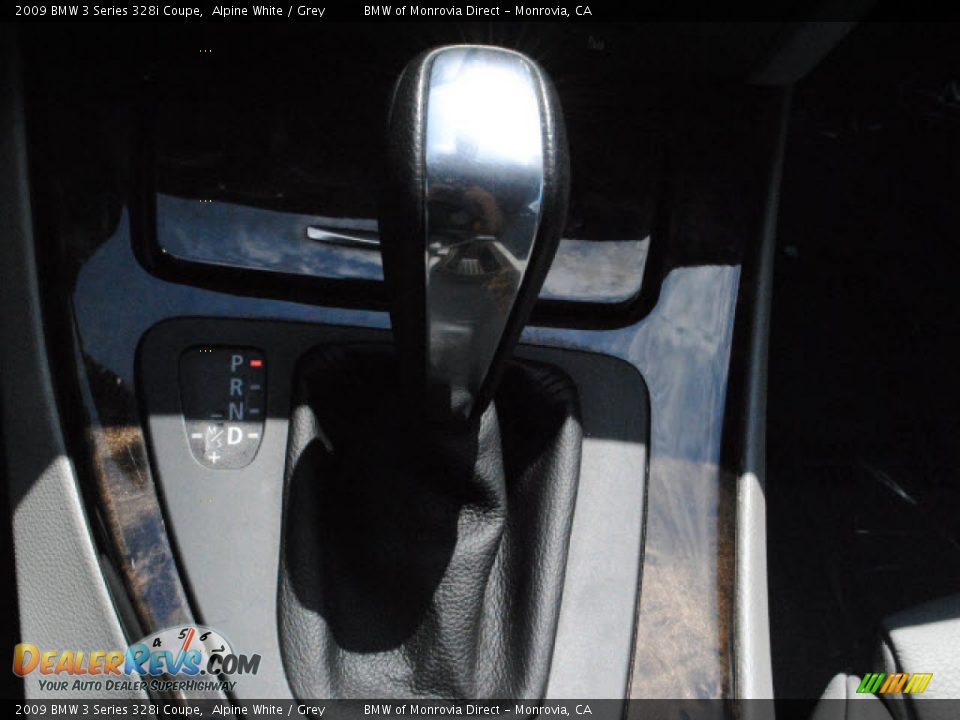 2009 BMW 3 Series 328i Coupe Alpine White / Grey Photo #24