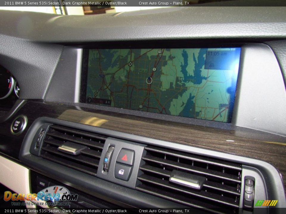 2011 BMW 5 Series 535i Sedan Dark Graphite Metallic / Oyster/Black Photo #17