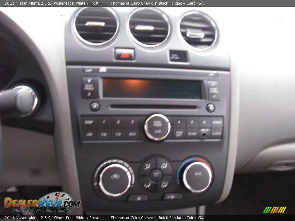 2011 Nissan Altima 2.5 S Winter Frost White / Frost Photo #11