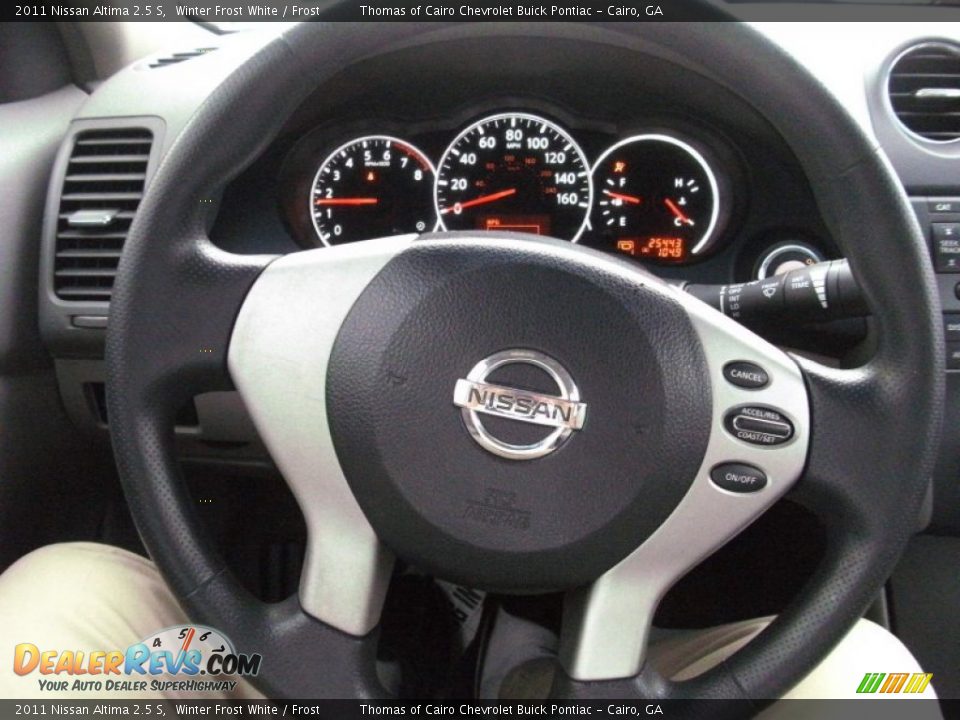 2011 Nissan Altima 2.5 S Winter Frost White / Frost Photo #12