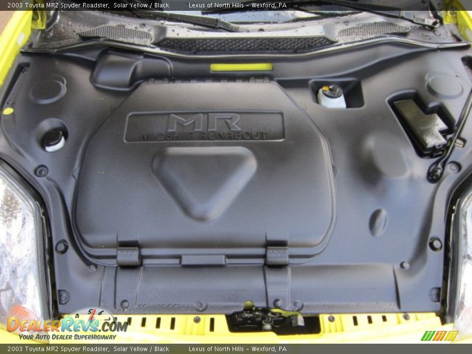 2003 Toyota MR2 Spyder Roadster Trunk Photo #16