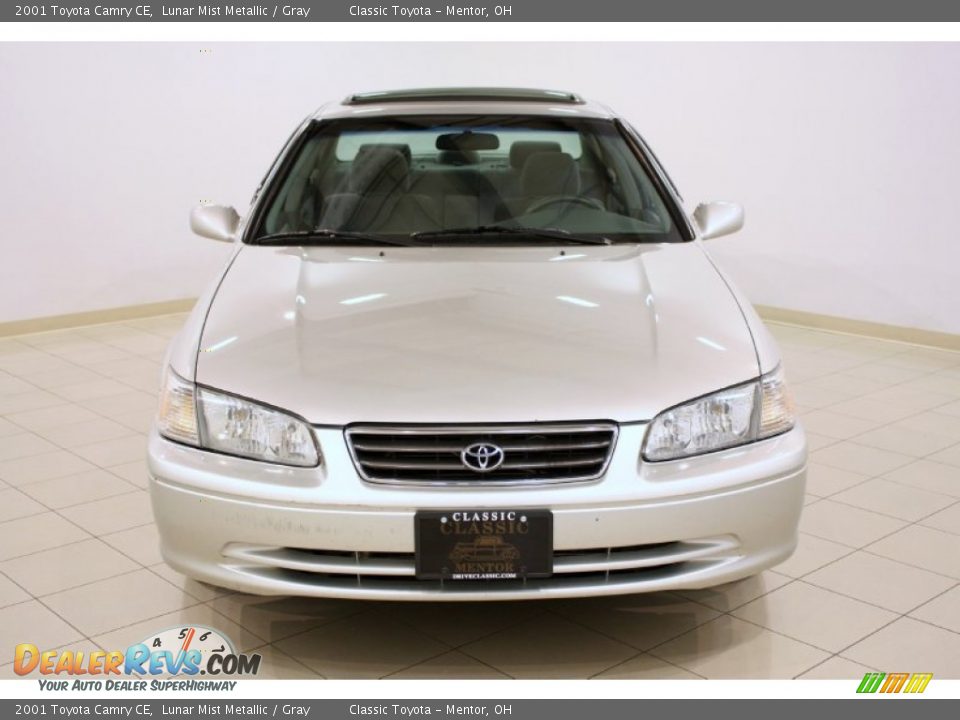 2001 Toyota Camry CE Lunar Mist Metallic / Gray Photo #2