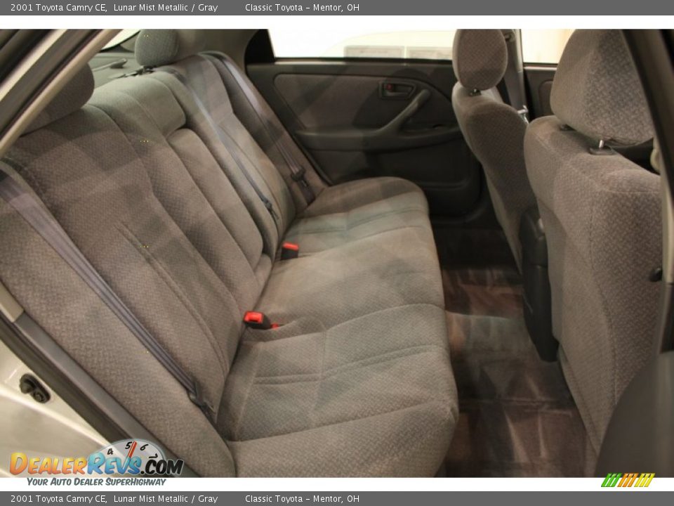 Gray Interior - 2001 Toyota Camry CE Photo #18