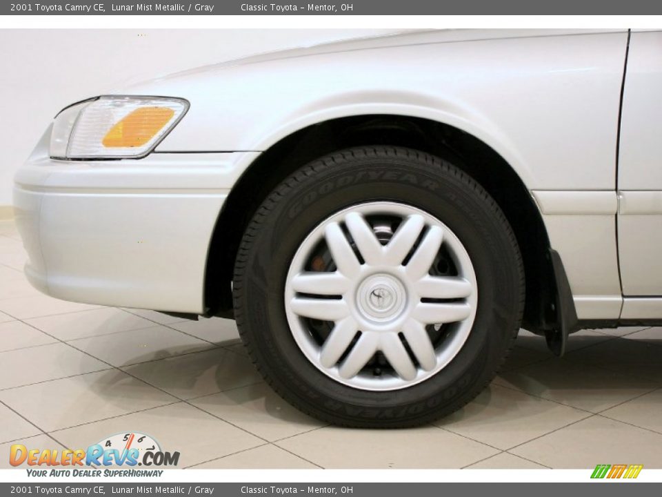 2001 Toyota Camry CE Wheel Photo #24