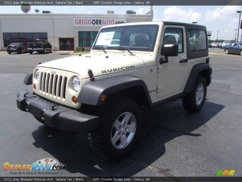 2011 Jeep Wrangler Rubicon 4x4 Sahara Tan / Black Photo #1