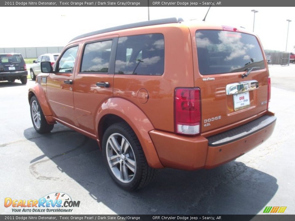 2011 Dodge Nitro Detonator Toxic Orange Pearl / Dark Slate Gray/Orange Photo #7