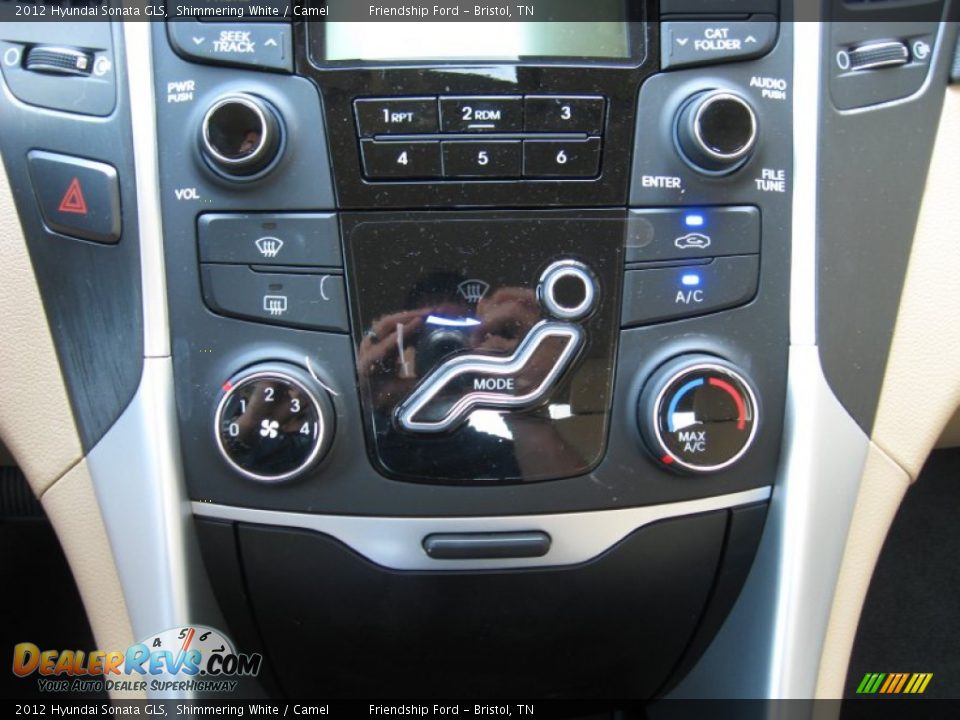 2012 Hyundai Sonata GLS Shimmering White / Camel Photo #26