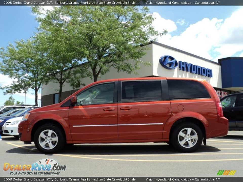 2008 Dodge Grand Caravan SXT Sunburst Orange Pearl / Medium Slate Gray/Light Shale Photo #7