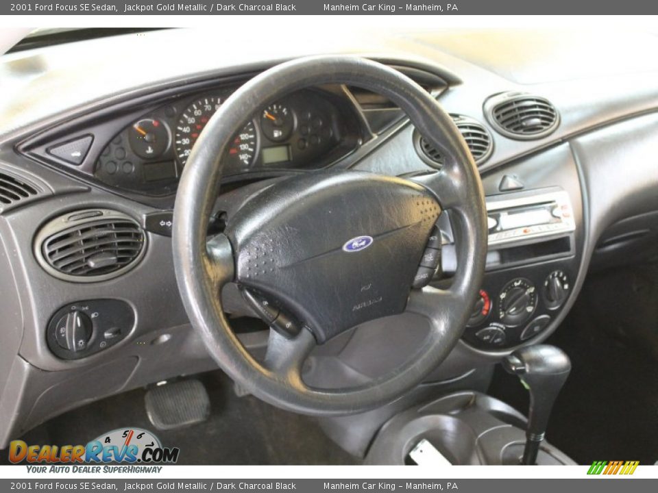 Dark Charcoal Black Interior 2001 Ford Focus Se Sedan