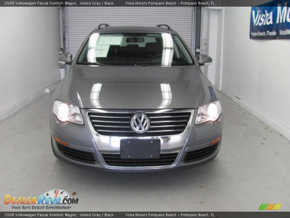 2008 Volkswagen Passat Komfort Wagon United Gray / Black Photo #2