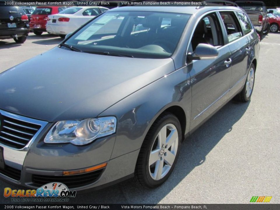 2008 Volkswagen Passat Komfort Wagon United Gray / Black Photo #8