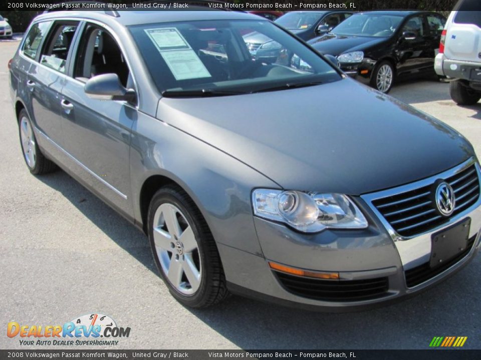 2008 Volkswagen Passat Komfort Wagon United Gray / Black Photo #10