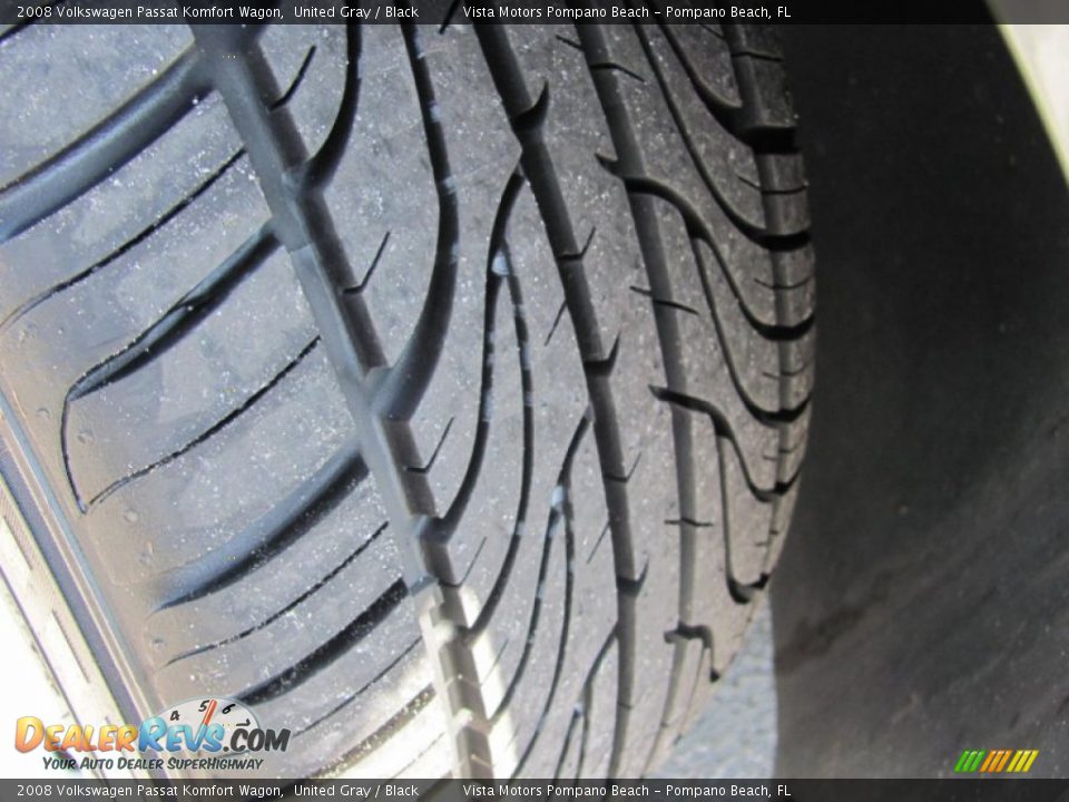 2008 Volkswagen Passat Komfort Wagon United Gray / Black Photo #23