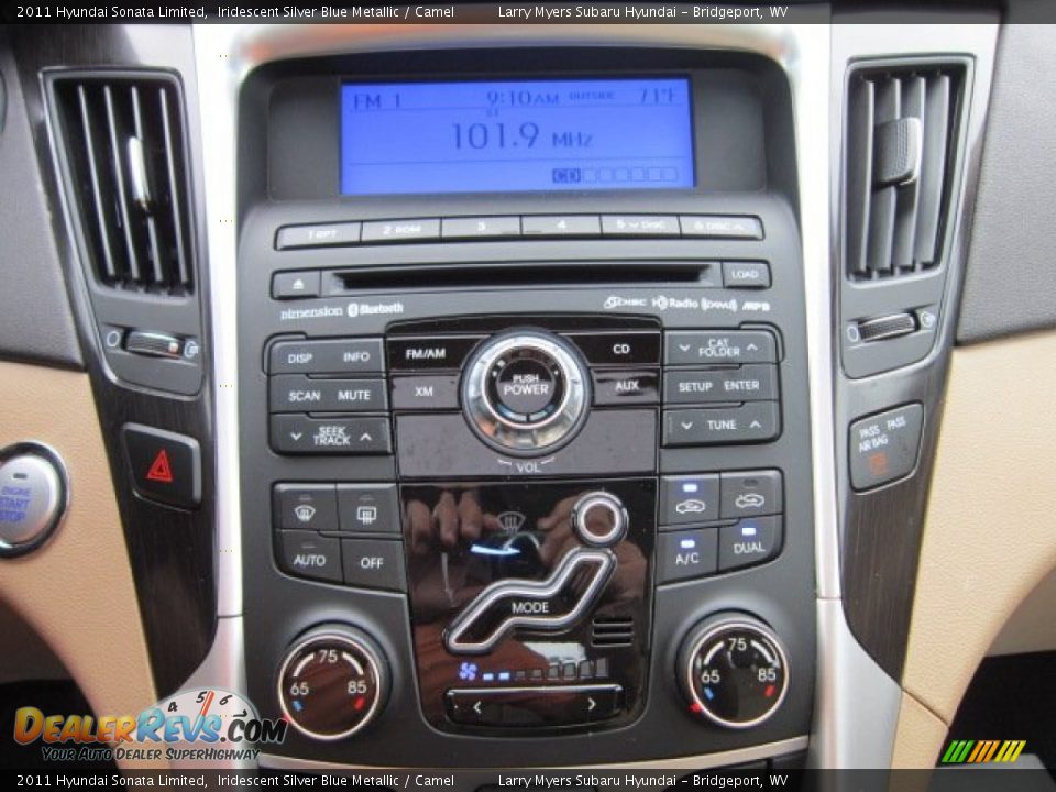 Controls of 2011 Hyundai Sonata Limited Photo #19