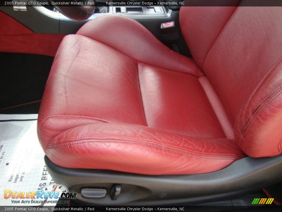Red Interior - 2005 Pontiac GTO Coupe Photo #10