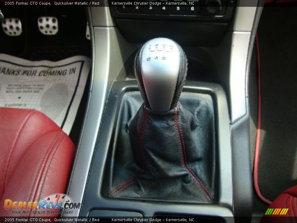 2005 Pontiac GTO Coupe Shifter Photo #23