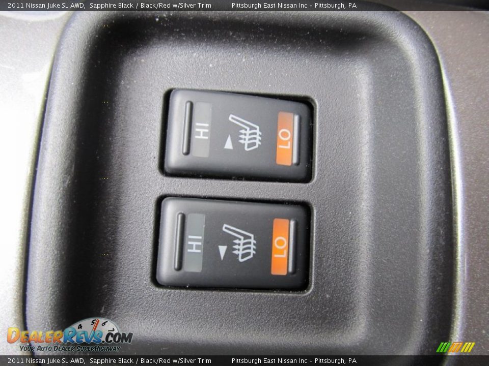 2011 Nissan Juke SL AWD Sapphire Black / Black/Red w/Silver Trim Photo #12
