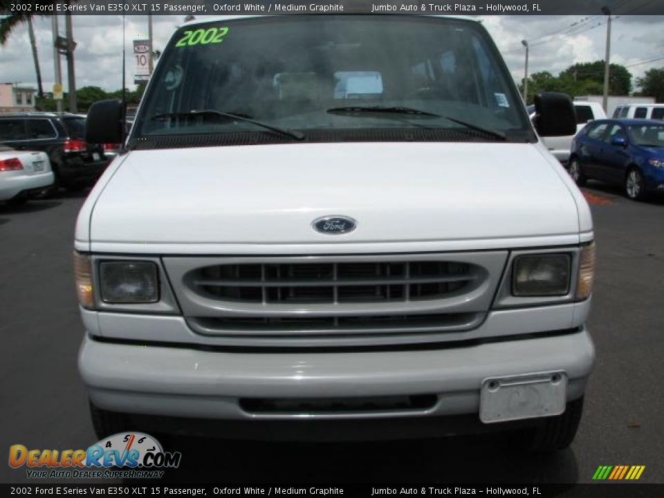 2002 Ford E Series Van E350 XLT 15 Passenger Oxford White / Medium Graphite Photo #3