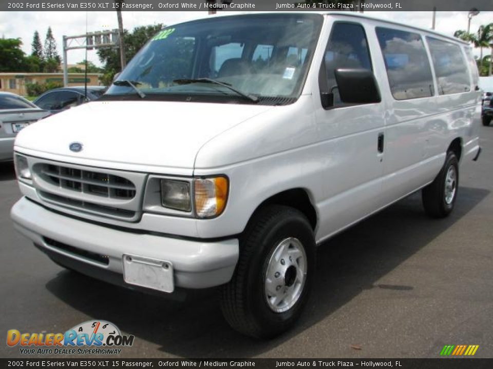 2002 Ford E Series Van E350 XLT 15 Passenger Oxford White / Medium Graphite Photo #4