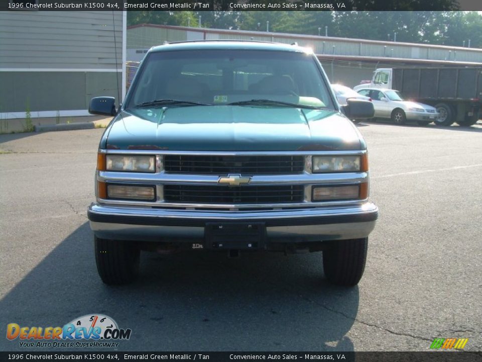 1996 Chevrolet Suburban K1500 4x4 Emerald Green Metallic / Tan Photo #3