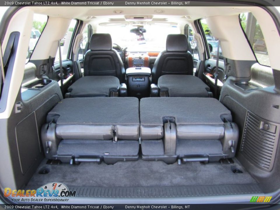 2009 Chevrolet Tahoe LTZ 4x4 Trunk Photo #30