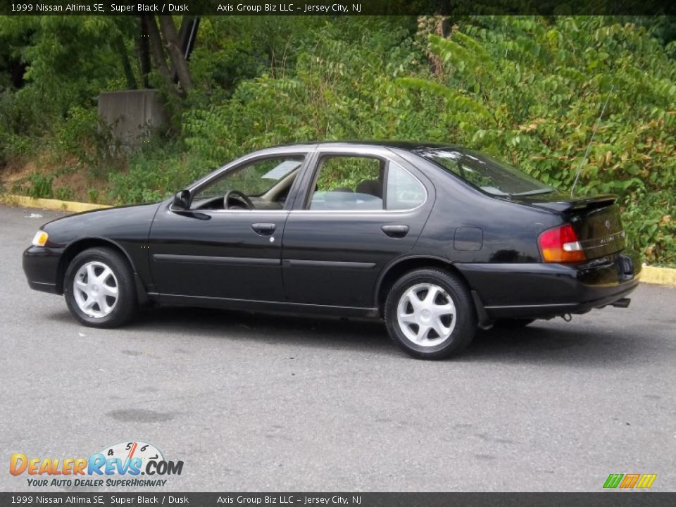 1999 Black nissan altima #5