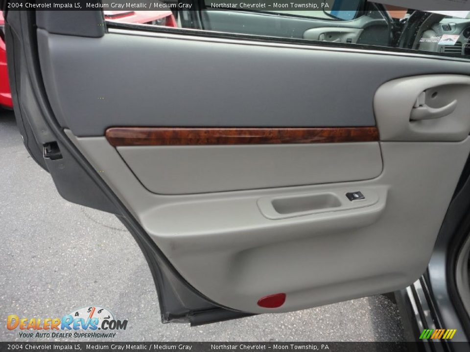 2004 Chevrolet Impala LS Medium Gray Metallic / Medium Gray Photo #15