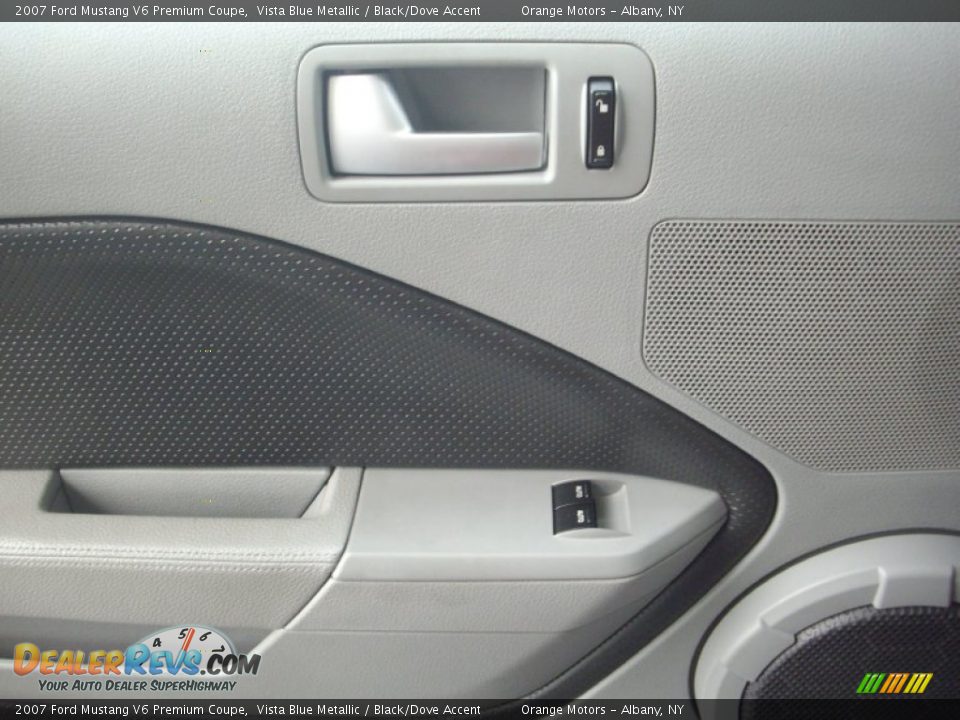 2007 Ford Mustang V6 Premium Coupe Vista Blue Metallic / Black/Dove Accent Photo #21