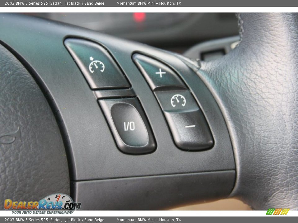 2003 BMW 5 Series 525i Sedan Jet Black / Sand Beige Photo #24