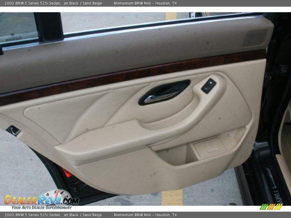 2003 BMW 5 Series 525i Sedan Jet Black / Sand Beige Photo #26
