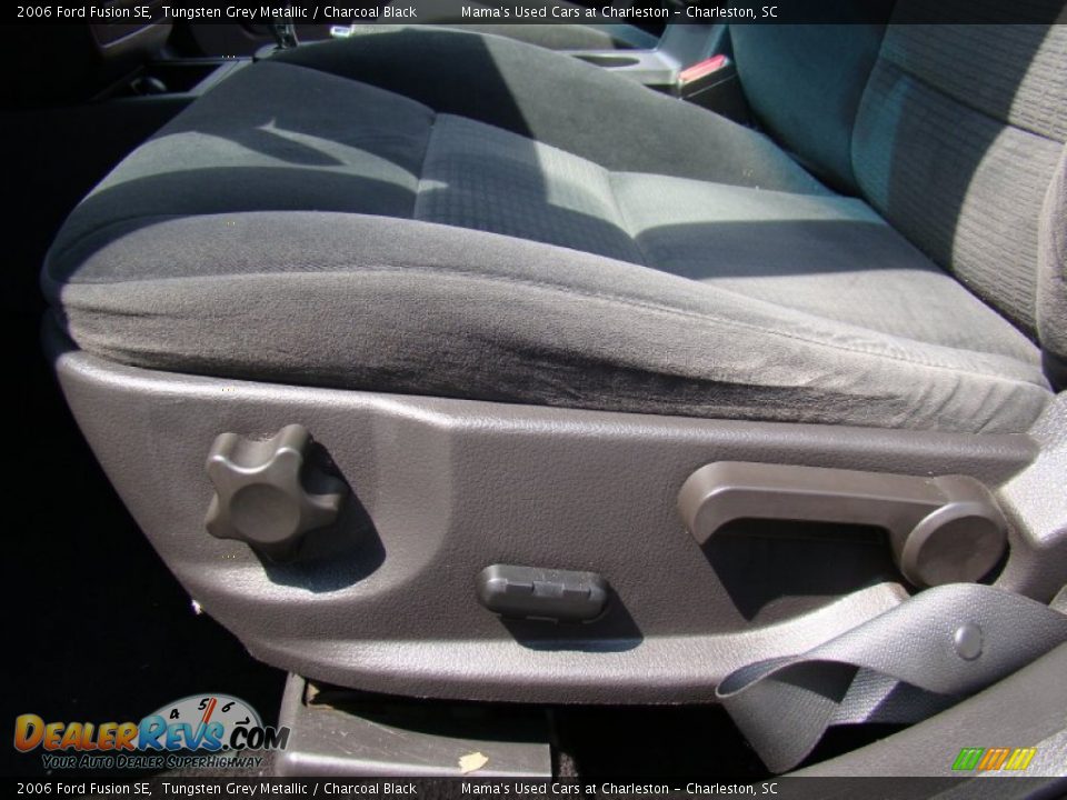 2006 Ford Fusion SE Tungsten Grey Metallic / Charcoal Black Photo #10