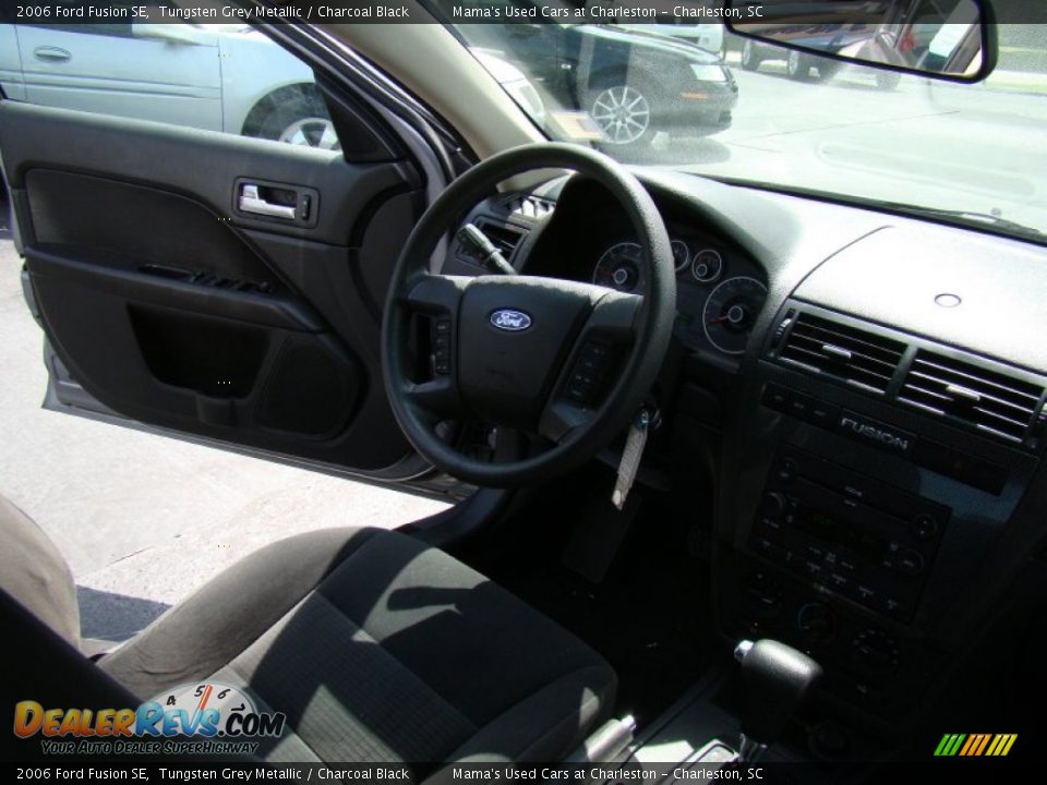 2006 Ford Fusion SE Tungsten Grey Metallic / Charcoal Black Photo #17