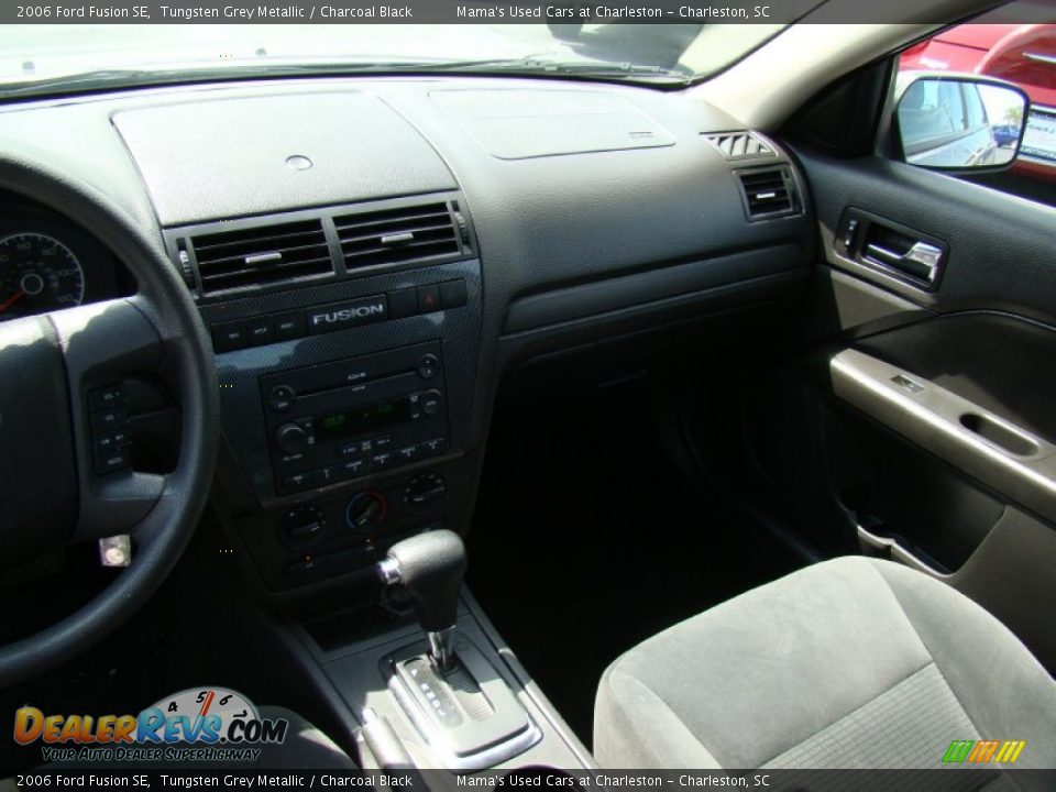 2006 Ford Fusion SE Tungsten Grey Metallic / Charcoal Black Photo #18