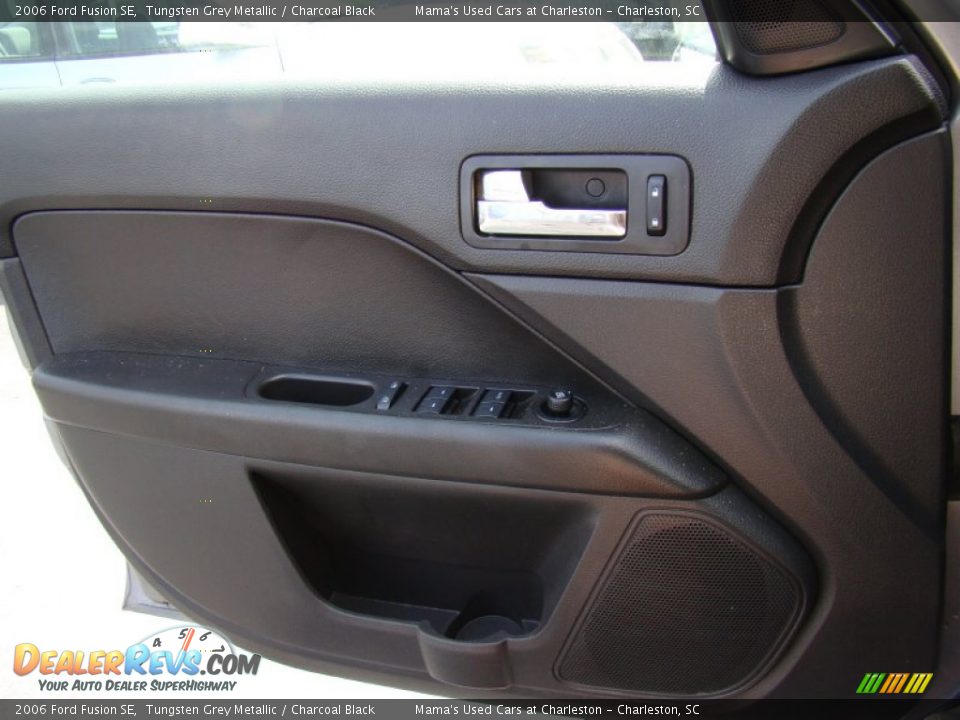 2006 Ford Fusion SE Tungsten Grey Metallic / Charcoal Black Photo #19
