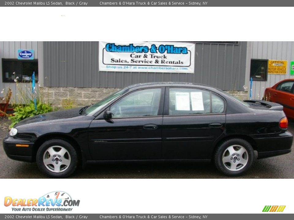 2002 Chevrolet Malibu LS Sedan Black / Gray Photo #2