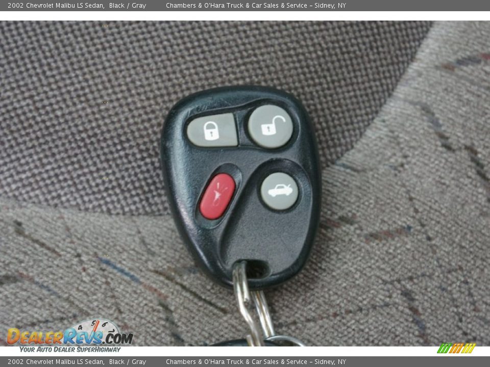 2002 Chevrolet Malibu LS Sedan Black / Gray Photo #7