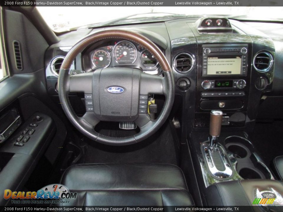 Dashboard of 2008 Ford F150 Harley-Davidson SuperCrew Photo #16