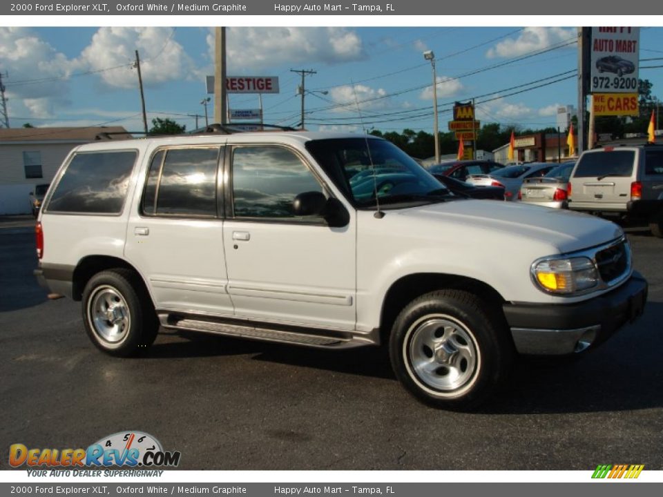 2000 Ford Explorer XLT Oxford White / Medium Graphite Photo #2