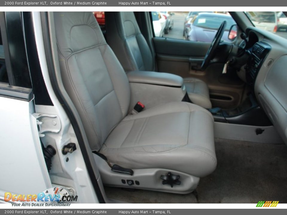 2000 Ford Explorer XLT Oxford White / Medium Graphite Photo #16