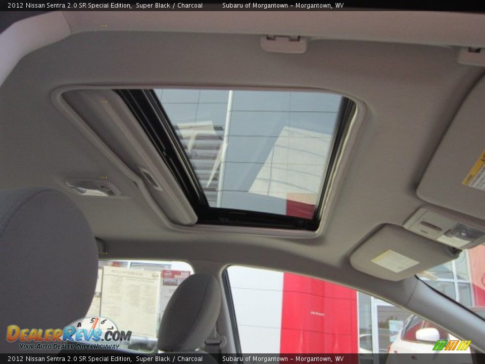 2012 Nissan Sentra 2.0 SR Special Edition Super Black / Charcoal Photo #4
