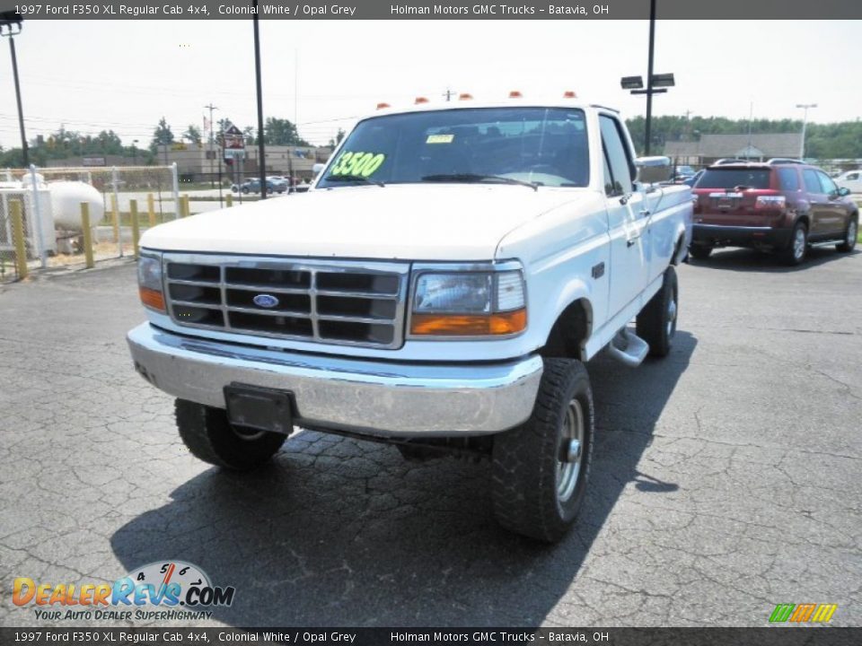 1997 Ford F350 XL Regular Cab 4x4 Colonial White / Opal Grey Photo #3