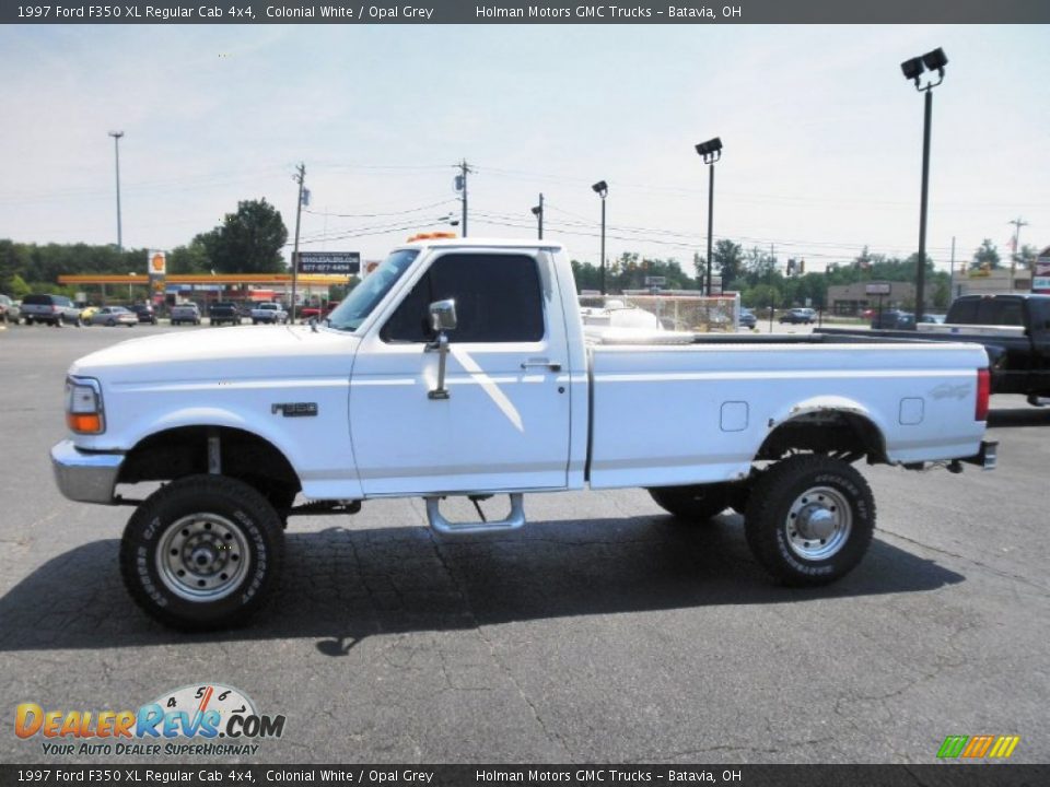 1997 Ford F350 XL Regular Cab 4x4 Colonial White / Opal Grey Photo #4