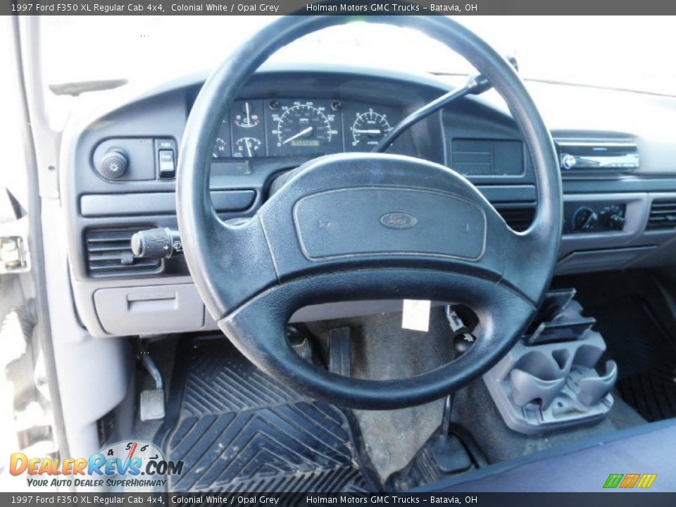 1997 Ford F350 XL Regular Cab 4x4 Steering Wheel Photo #12