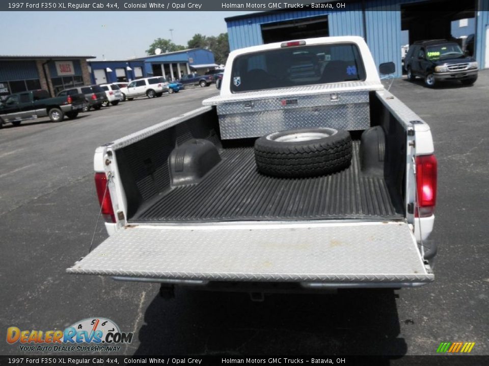 1997 Ford F350 XL Regular Cab 4x4 Colonial White / Opal Grey Photo #15