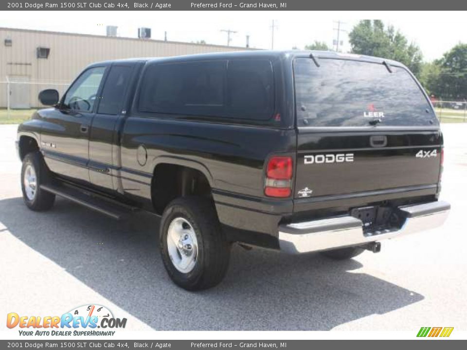 2001 Dodge Ram 1500 SLT Club Cab 4x4 Black / Agate Photo #7