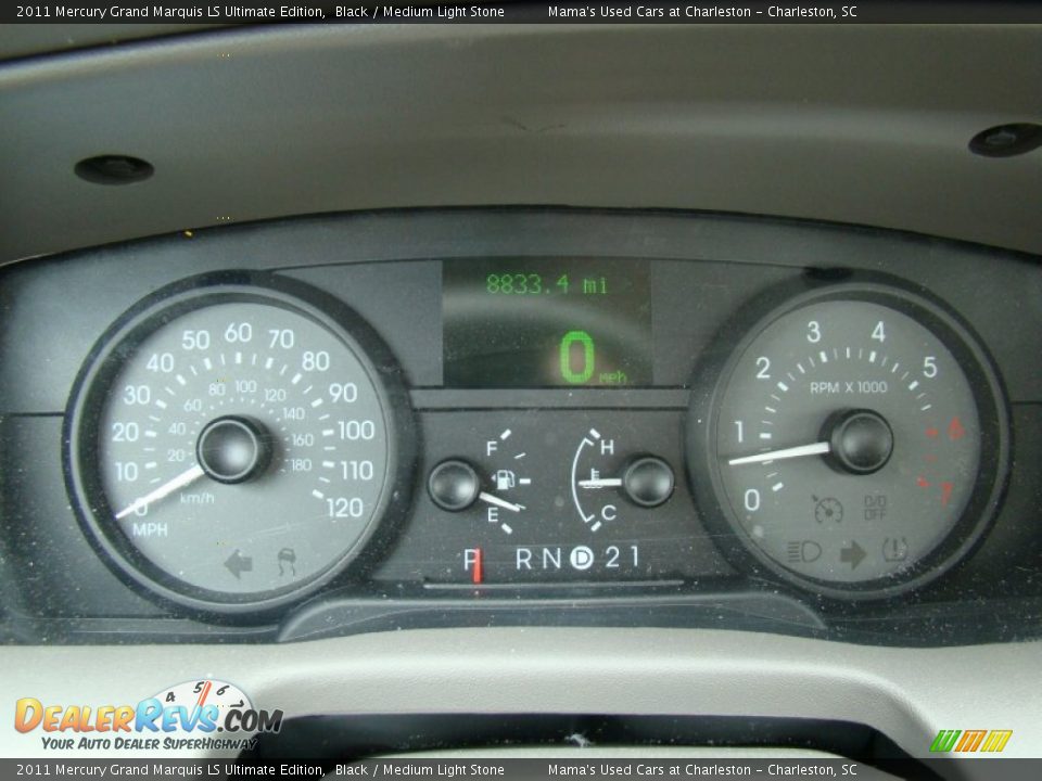 2011 Mercury Grand Marquis LS Ultimate Edition Gauges Photo #23